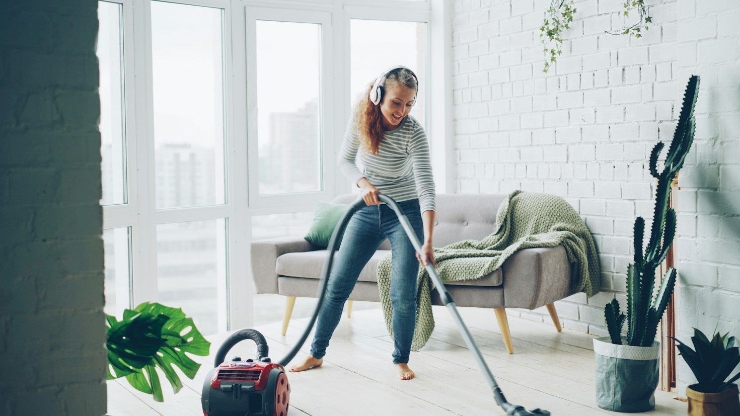 Essential Tips for a Smooth Apartment Relocation Across Town